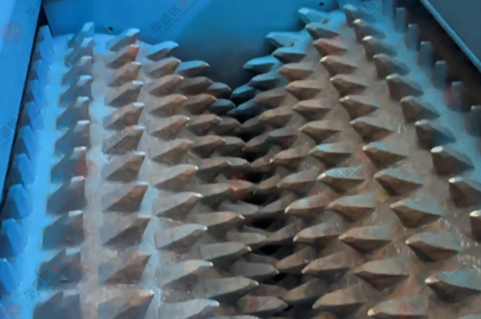 ̼��﮿������